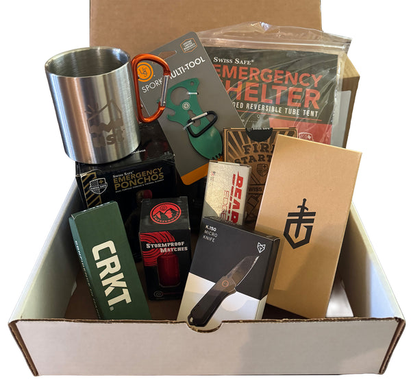 Christmas Quick Ship Box V2 - MonthlyKnifeClub