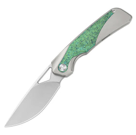 Kizer Topsail – M390 Blade • Titanium & Green Crystallized Titanium • Front Flipper